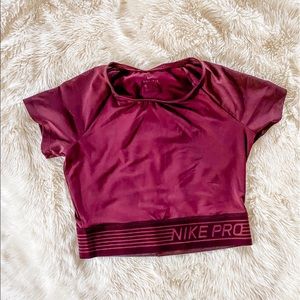 Nike Crop Top